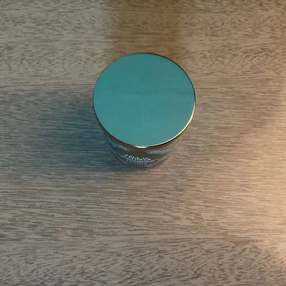 Bath And Body Works Free As A Flower Single Wick Candle - Picture 2 of 6